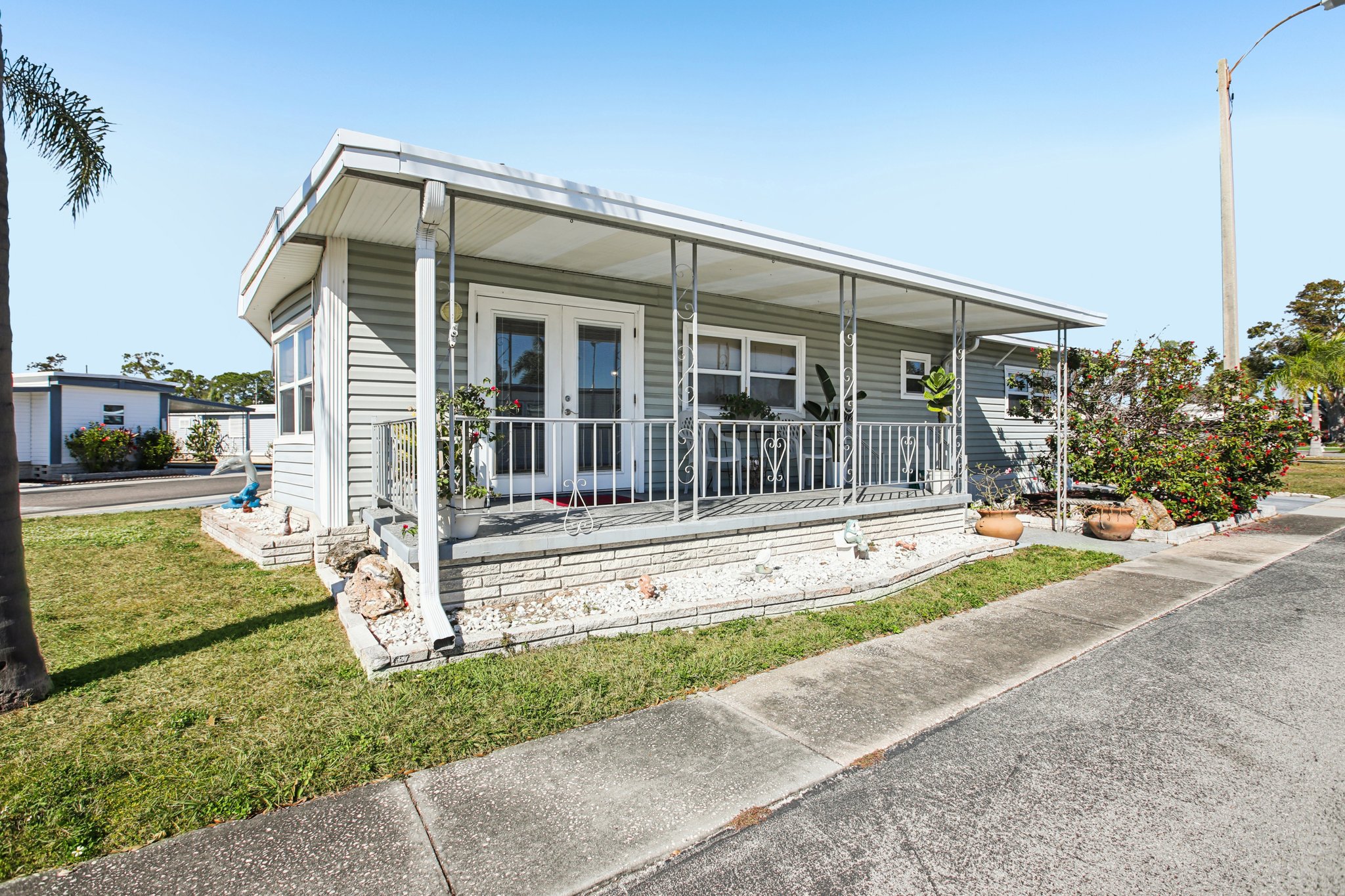 B St 123-S0201-002.jpg