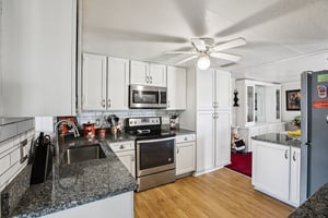 B St 123-S0201-017.jpg