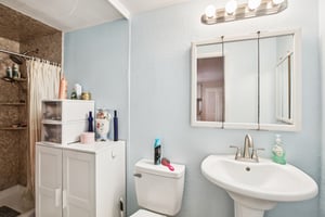 B St 123-S0201-023.jpg