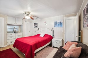 B St 123-S0201-024.jpg