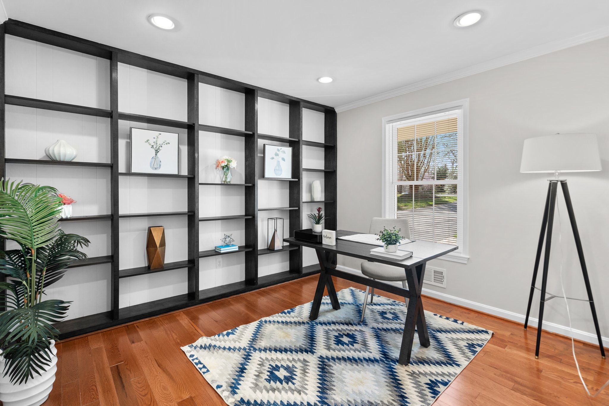 05. 8213 Killean Way.jpg