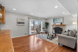 22. 8213 Killean Way.jpg