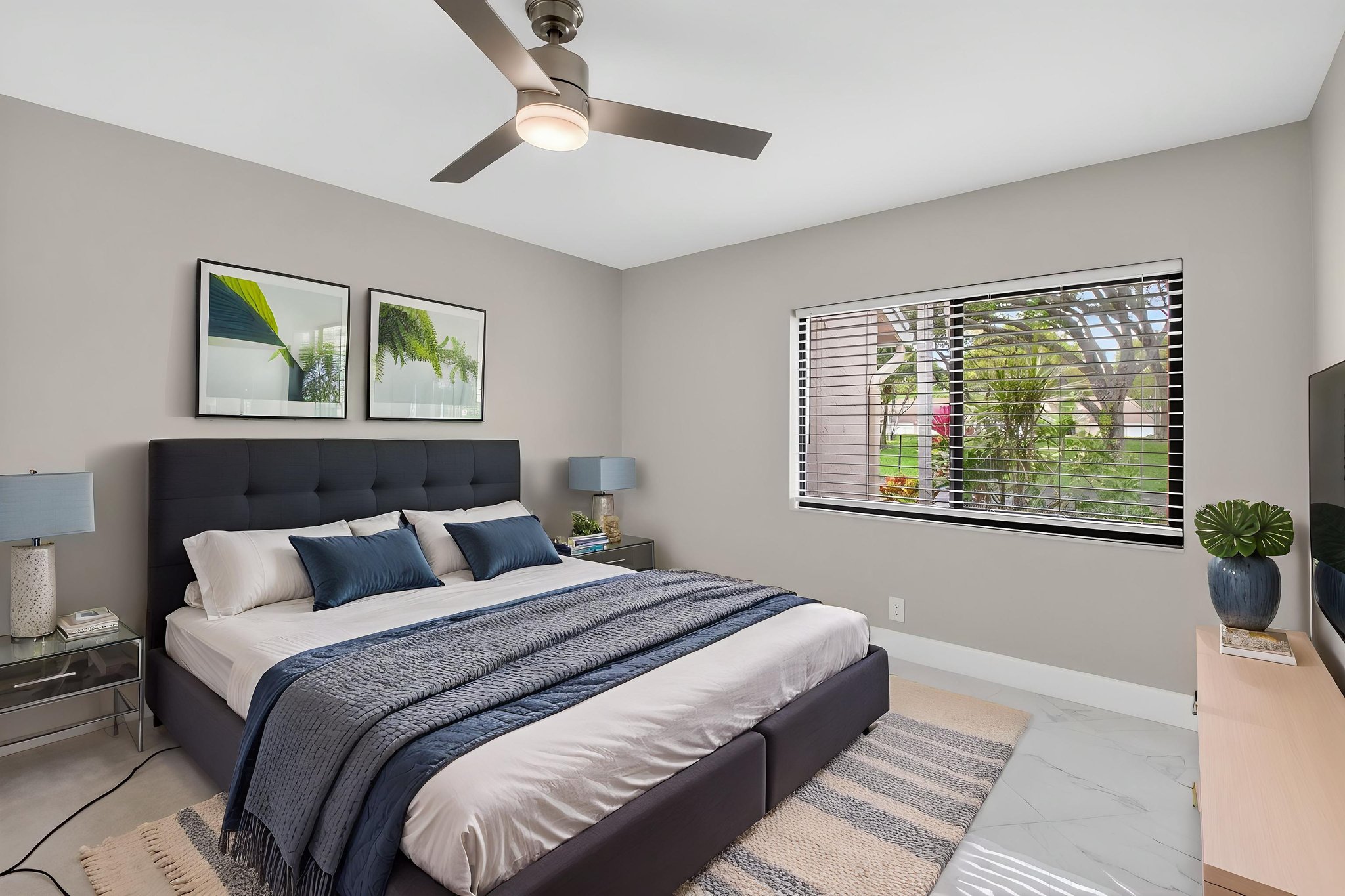 DSC_6350 virtually staged.jpeg