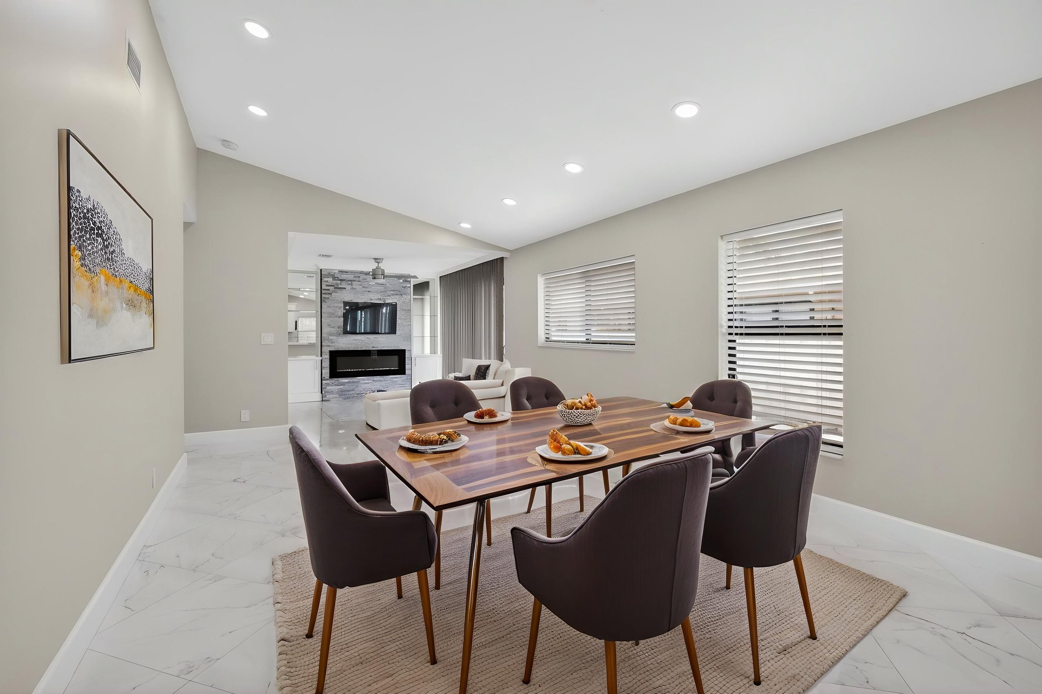 DSC_6265 virtually staged.jpeg