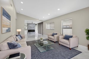 DSC_6265 virtually staged.jpeg