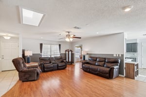 Ashwood Ct-S0502-006.jpg