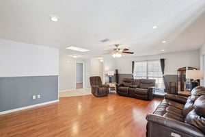 Ashwood Ct-S0502-007.jpg