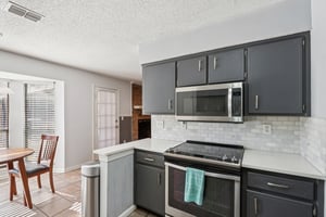 Ashwood Ct-S0502-019.jpg