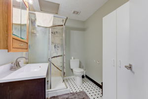 Photo 37