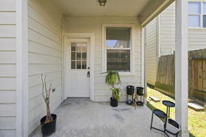  Photo 32