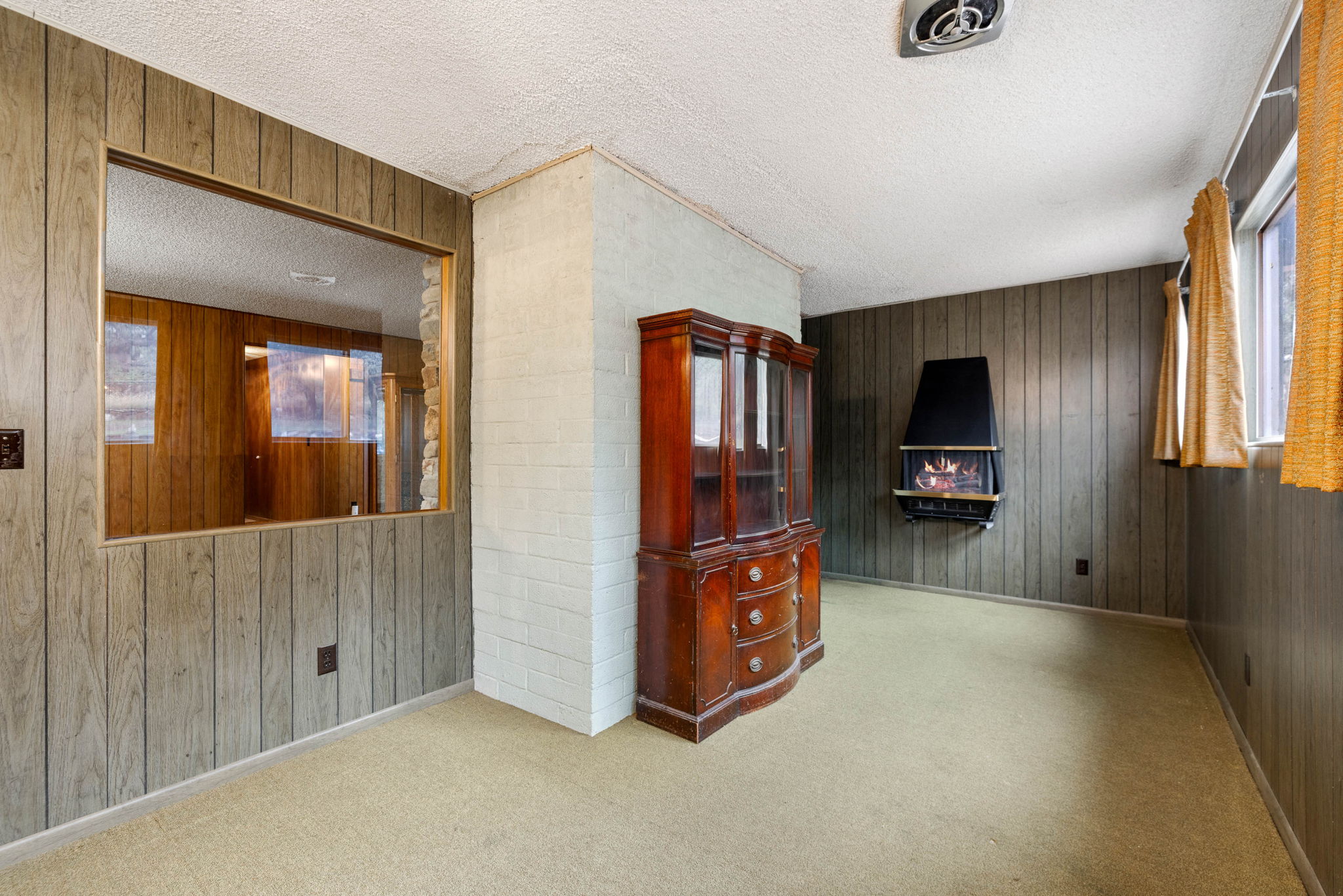 Arizona Room (2)