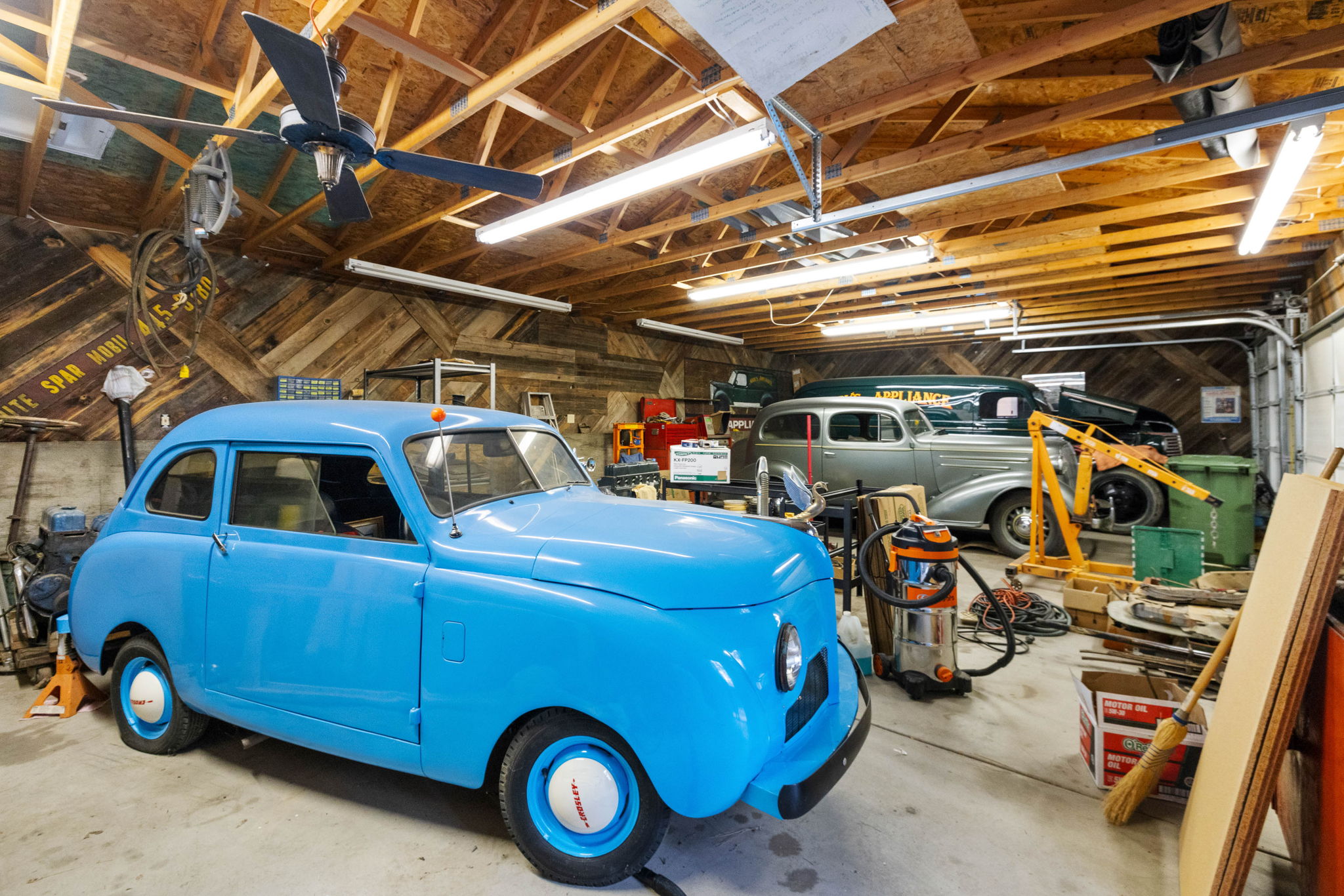 Detached Garage Interior