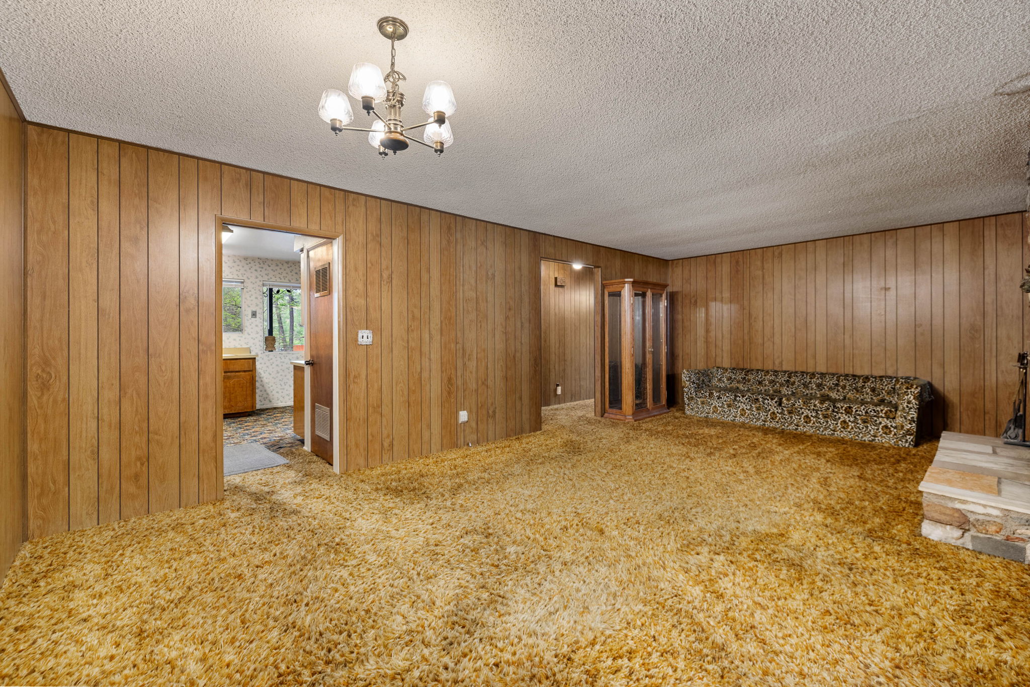 Dining Room to Living Room