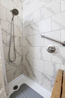 Bathroom 2 (1)