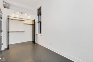 822 N May St 1_022