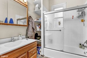  Photo 25