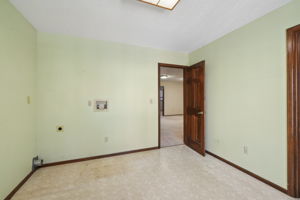  Photo 37