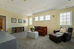  Photo 37