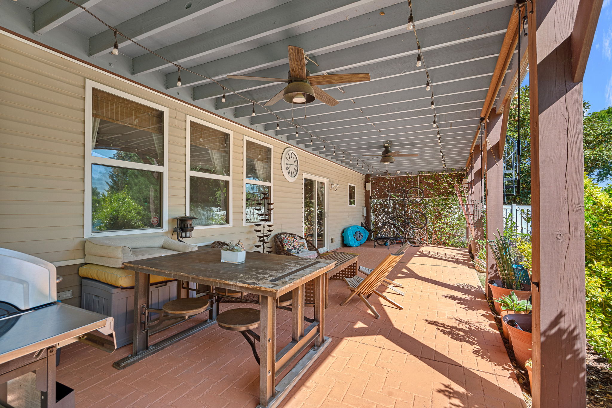 Covered Patio (alt view)