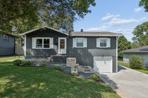 8222 Gold St_001.jpg