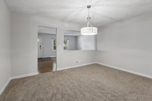 8222 Gold St_014.jpg