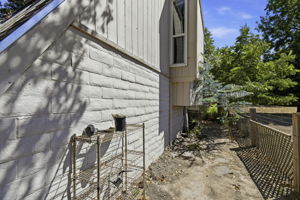  Photo 37