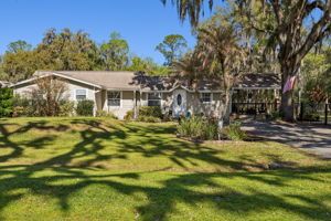 Welcome to 8224 Hall Lane