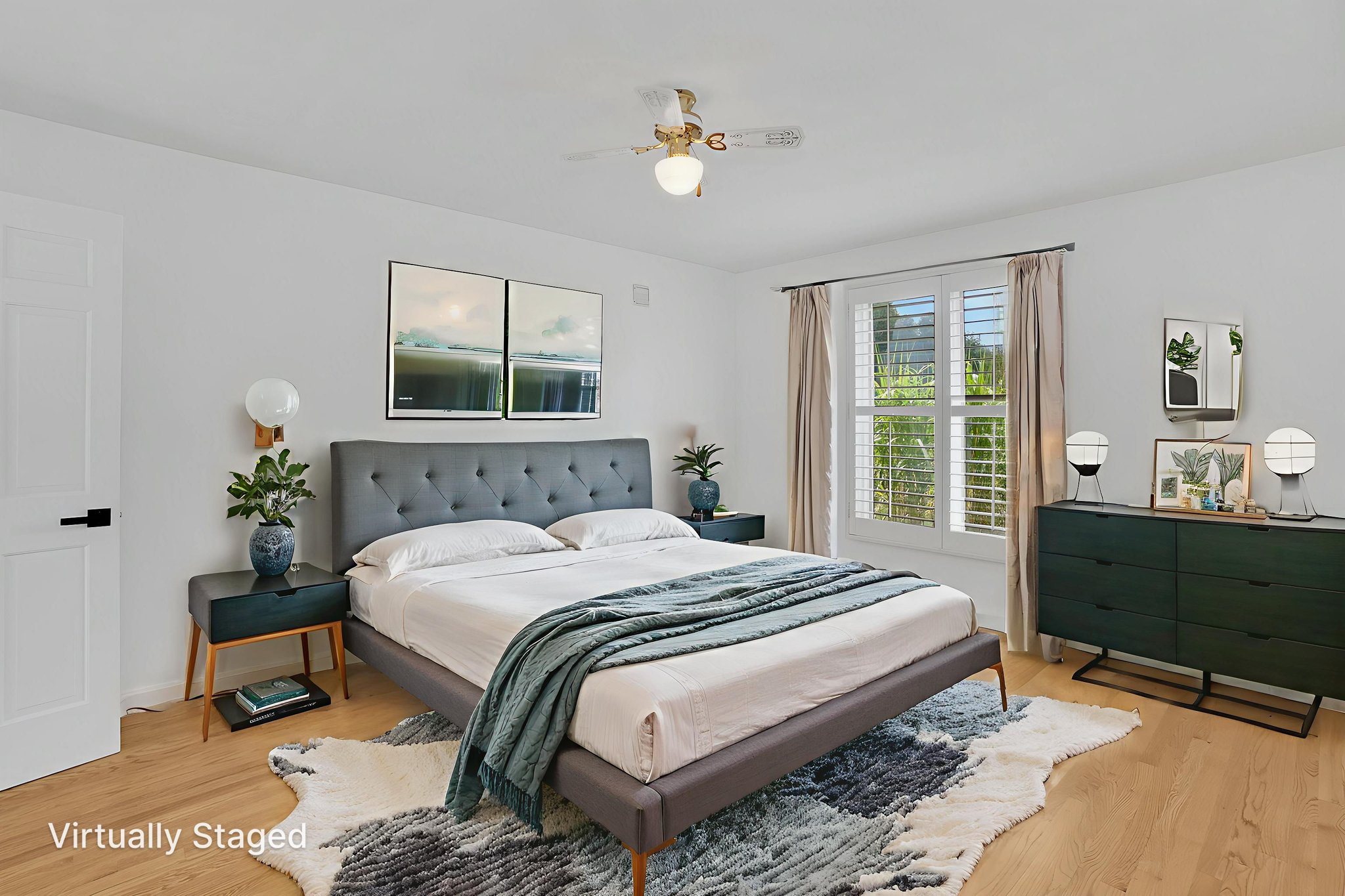 DSC06181 virtually staged.jpeg