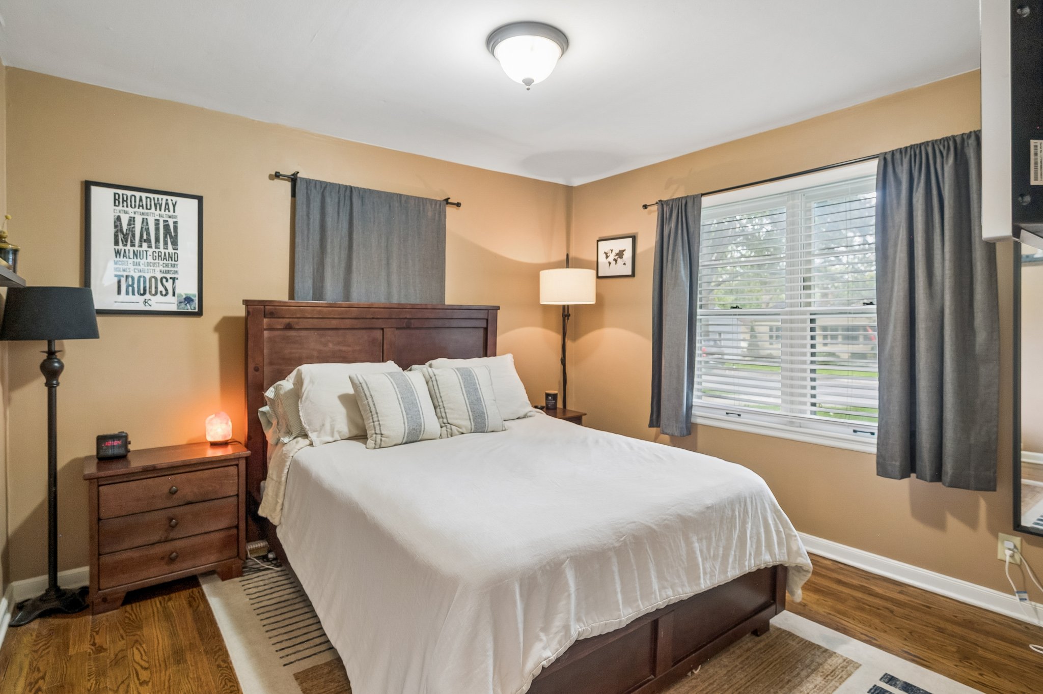 10121 - 8225 Jarboe St_011.jpg
