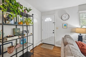 10121 - 8225 Jarboe St_003.jpg