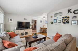 10121 - 8225 Jarboe St_004.jpg
