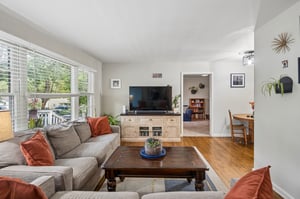 10121 - 8225 Jarboe St_007.jpg