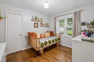 10121 - 8225 Jarboe St_015.jpg