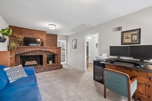 10121 - 8225 Jarboe St_022.jpg