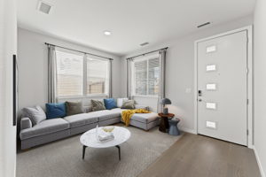 823 Calamity Ct, Reno, NV 89506, USA Photo 4