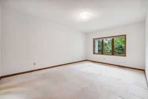 12_Interior