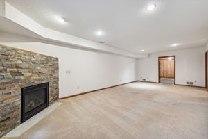 18_Interior