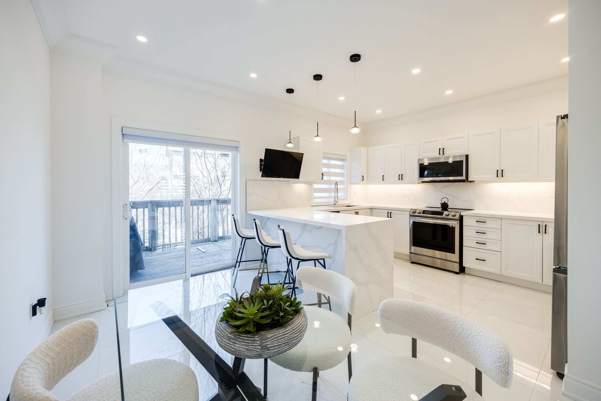 Vaughan property showcase — delivered property photograph 16