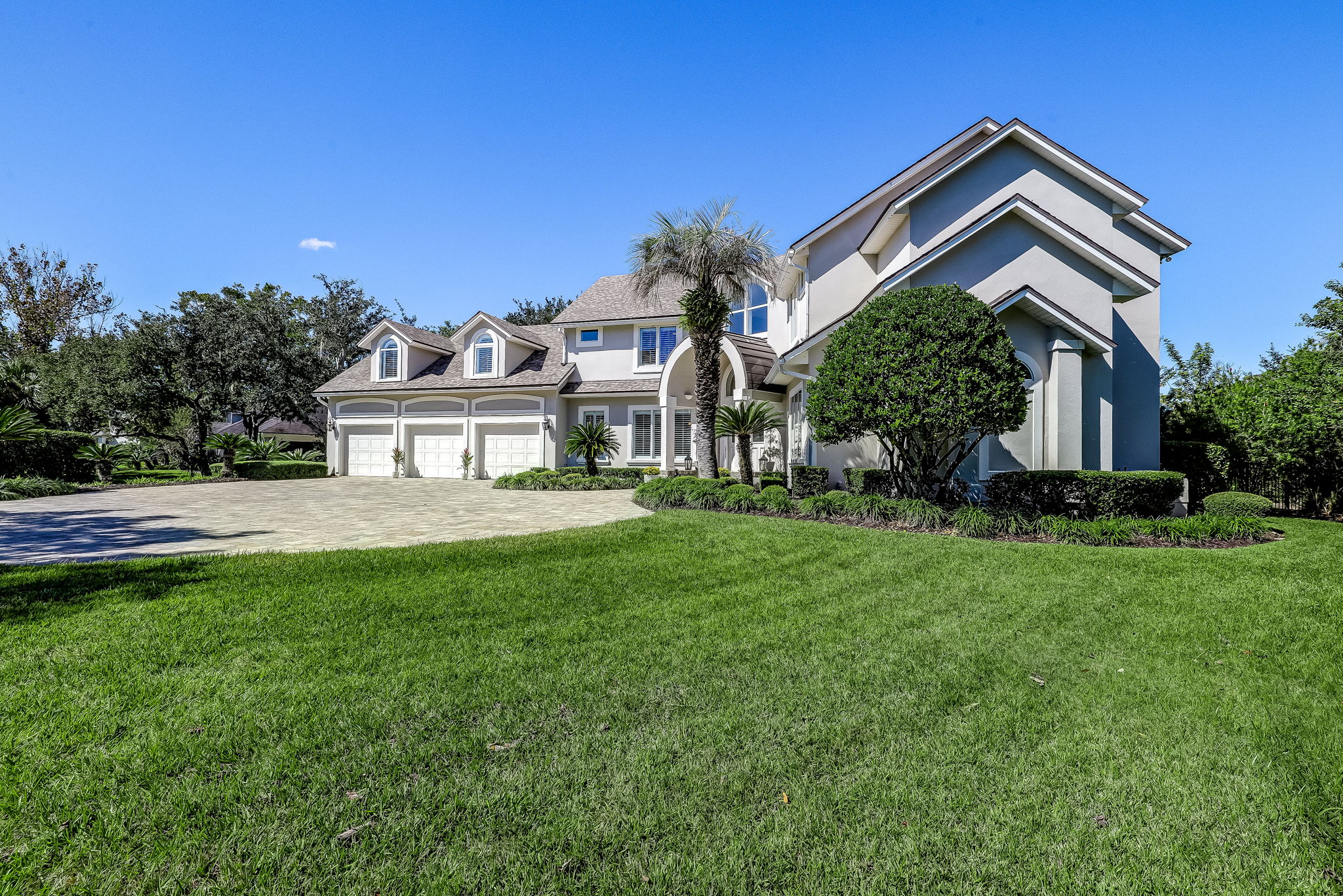 Welcome to 8230 Merganser Dr