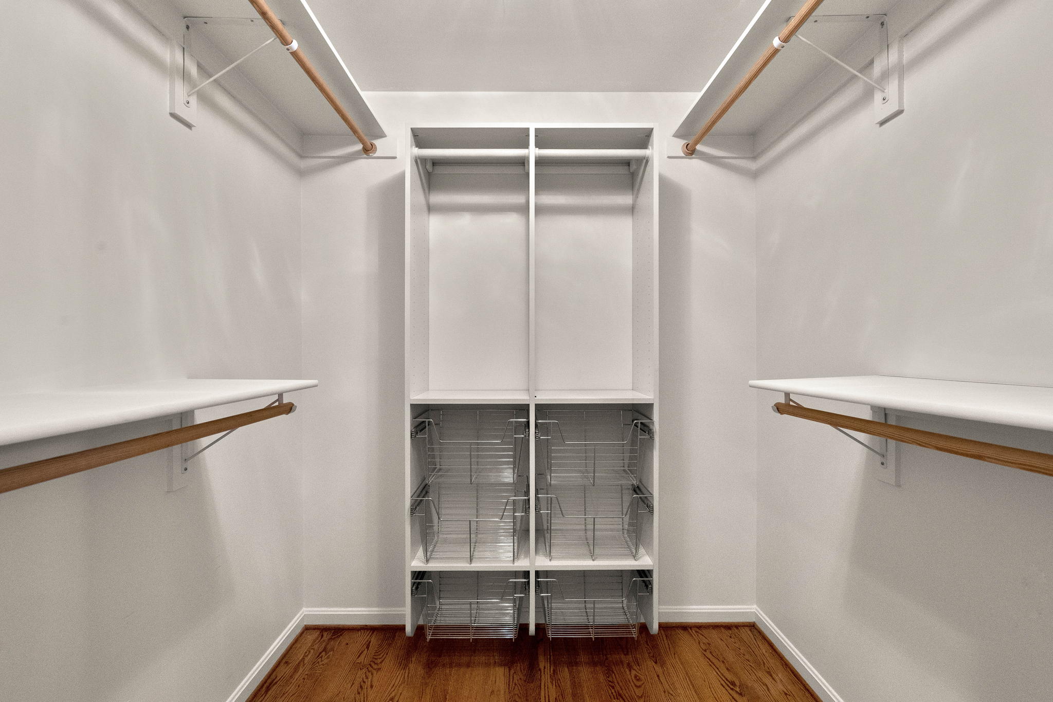 8232 Citadel Pl, Vienna, VA 22180, USA Photo 34