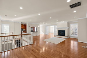 8232 Citadel Pl, Vienna, VA 22180, USA Photo 5