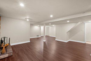 8232 Citadel Pl, Vienna, VA 22180, USA Photo 46