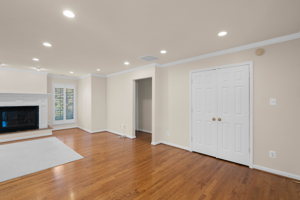 8232 Citadel Pl, Vienna, VA 22180, USA Photo 6