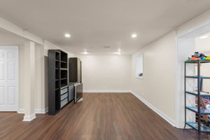 8232 Citadel Pl, Vienna, VA 22180, USA Photo 47