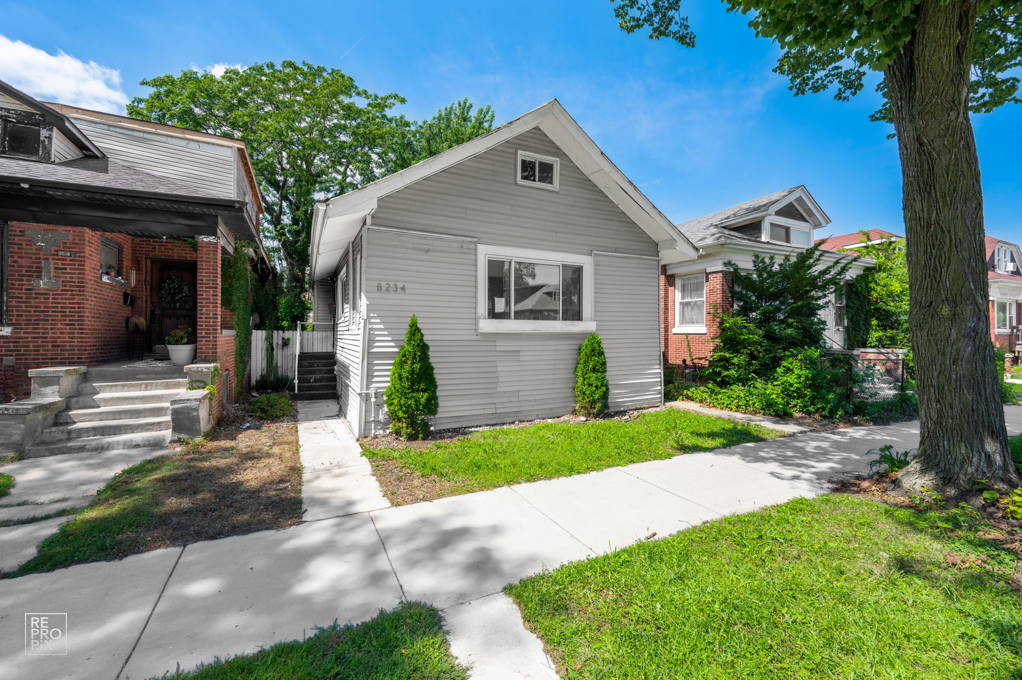 8234 S Kimbark Ave, Chicago, IL 60619_003
