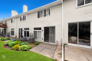 8235 Ripple Ridge, Darien, IL 60561_010