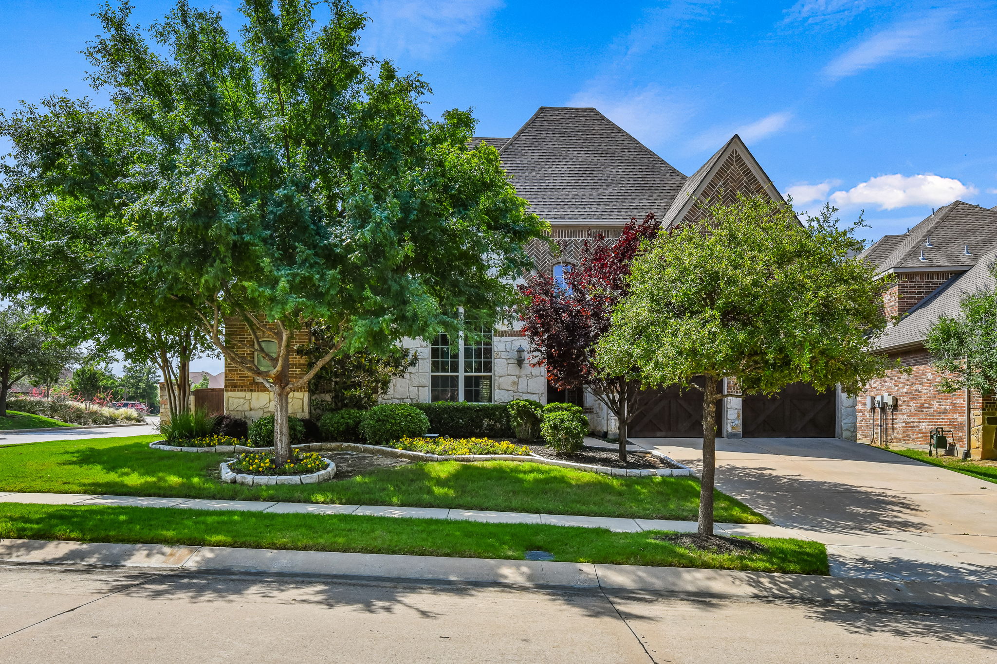 8236 Victoria Ln, Lantana, TX 76226 Gold Sprint Media