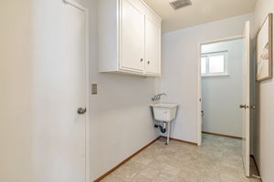  Photo 39