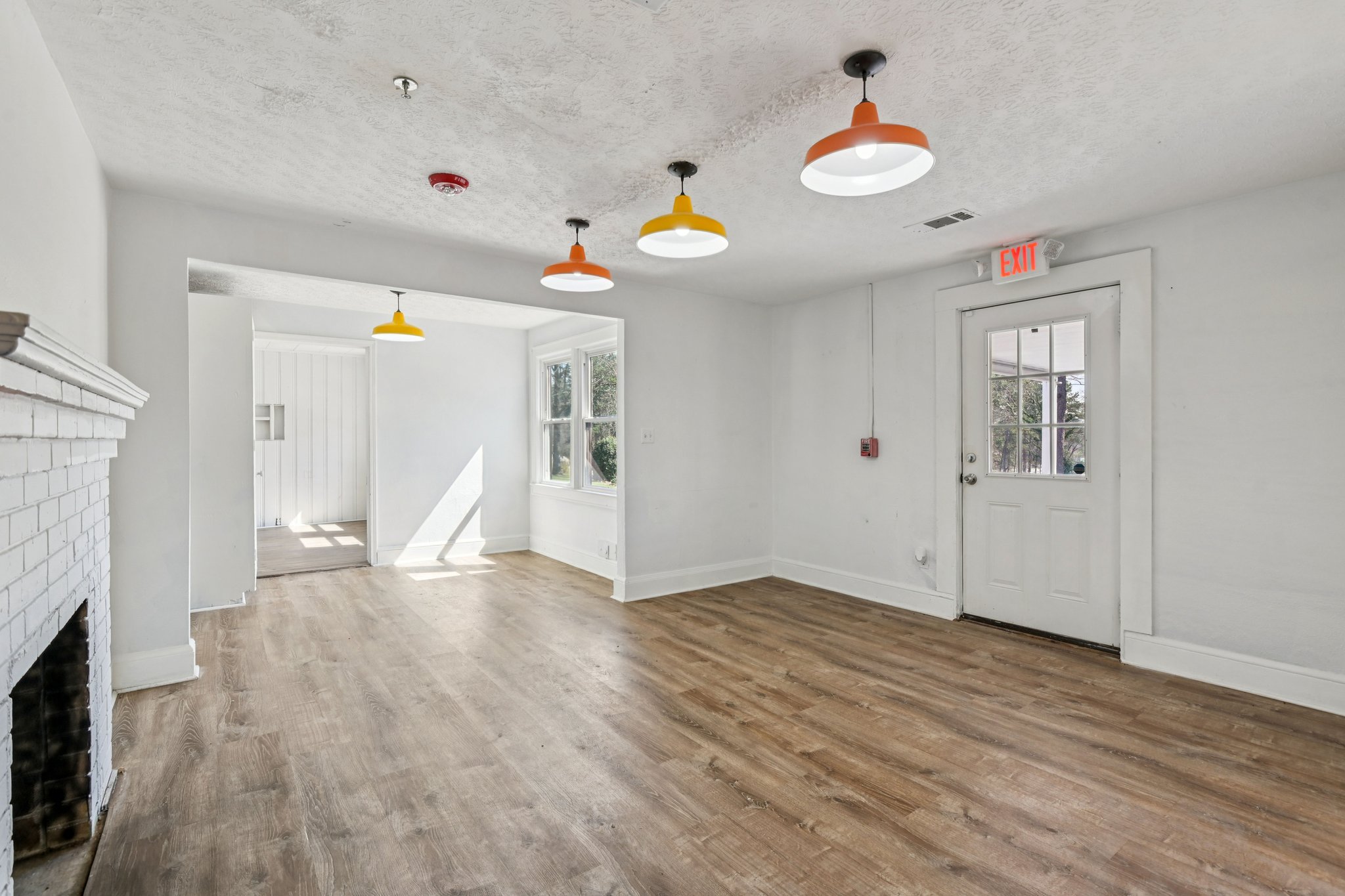 Temple Rd E-S0603-006.jpg