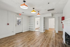 Temple Rd E-S0603-005.jpg